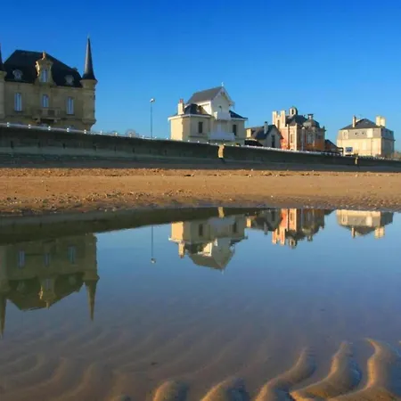 Near Omaha Beach, Cleaning Included *